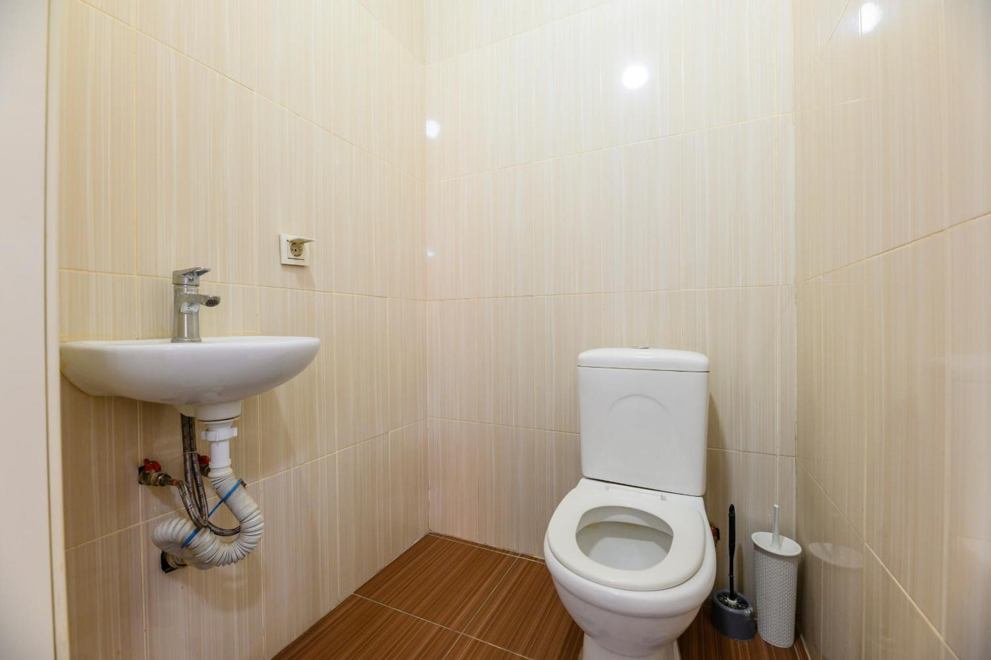 на 9-10 человек 56 Apartment *